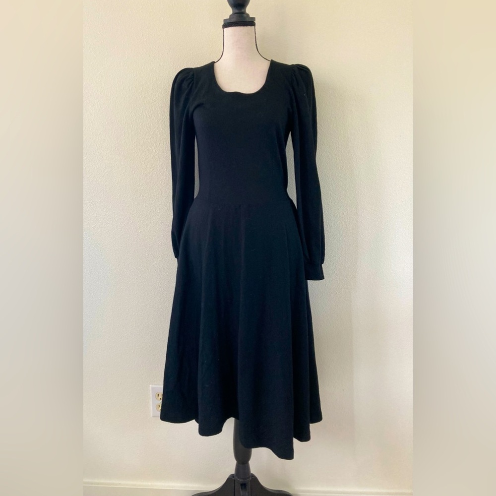 VINTAGE | NORDSTROM “Savvy” 100% Wool jersey black long sleeve twirl dress sz 8
